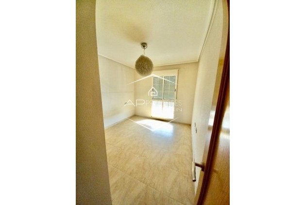 Apartment - flat - Resale - Almoradí - Almoradi
