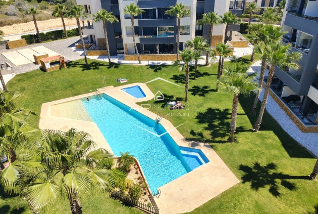 Appartement- flat - Herverkoop - ﻿Torrevieja (Alicante) - Torrevieja