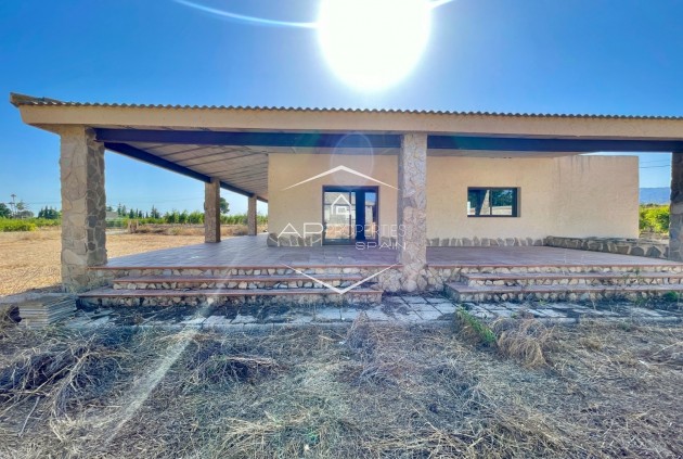 Finca - Herverkoop - Elche - Matola