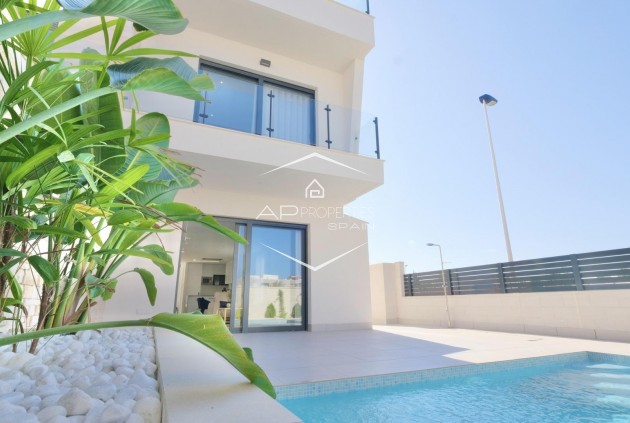 Villa / Detached - New Build - Guardamar del Segura - Els Secans