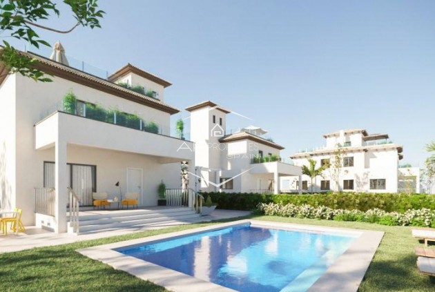 Villa / Detached - New Build - La Marina - La Marina / El Pinet