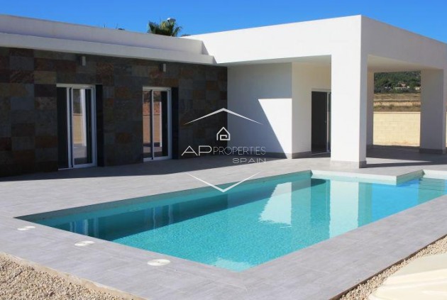 Villa / Detached - New Build - La Romana - La Romana