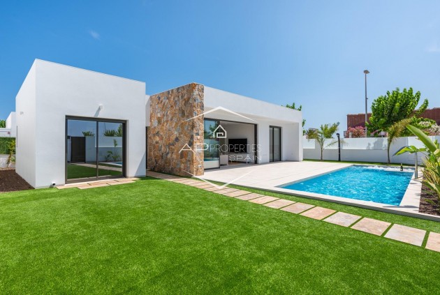 Villa / Detached - New Build - Los Alcázares - Serena Golf