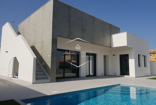 Villa / Detached - New Build - Pilar de la Horadada - Pinar de Campoverde