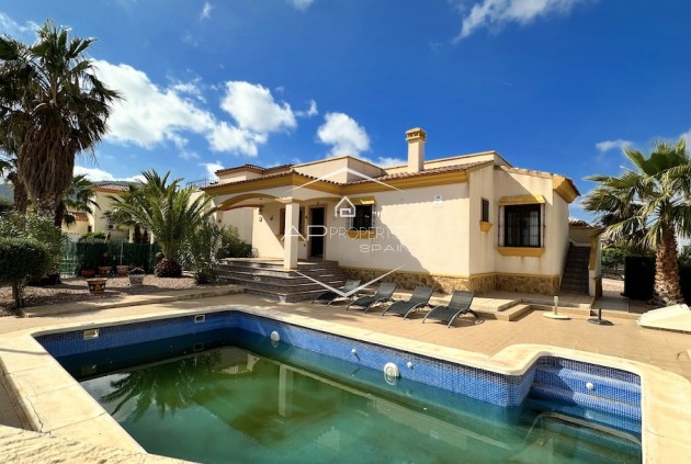 Villa / Detached - Resale - Hondón de las Nieves - Hondón de las Nieves