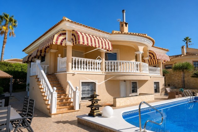 Villa - Detached - Resale - Rojales - Rojales