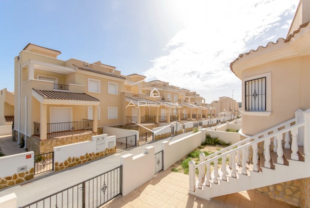 Villa / Halfvrijstaand - Nieuwbouw Woningen - San Miguel de Salinas -
                San Miguel de Salinas