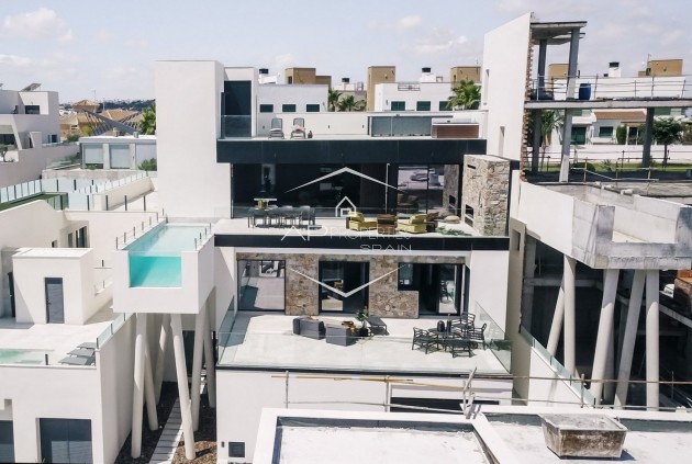 Villa - Indépendante - Nouvelle construction - Rojales - Altos De La Marquesa