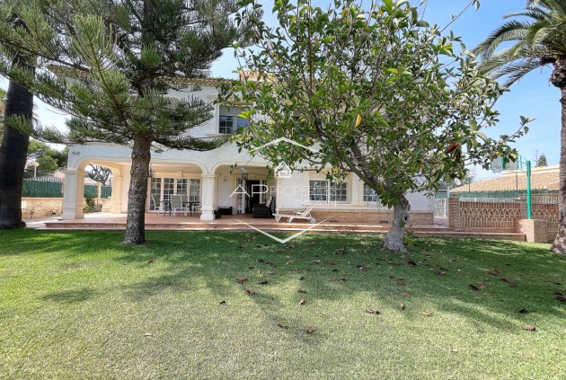 Villa - Independiente - Reventa - Orihuela Costa - Cabo Roig