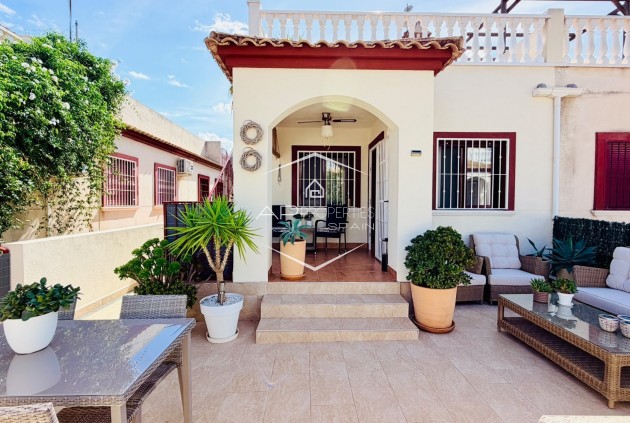 Villa - Semi pareado - Reventa - Daya Vieja - Daya Vieja
