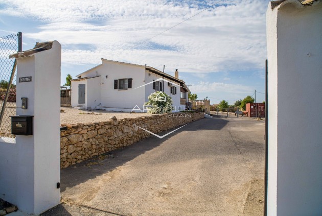Villa - Vrijstaand - Herverkoop - Canada del Trigo -
                Polígono 1, Parcela 13, COLLADO. ABANILLA (MURCIA)