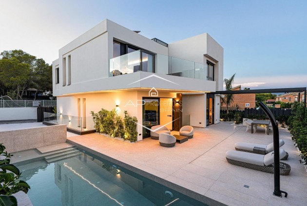 Villa - Vrijstaand - Nieuwbouw Woningen - La Nucía -
                Coblanca
