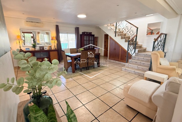 Resale - Villa - Detached -
Hondón de los Fráiles