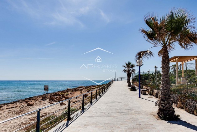 Nouvelle construction - Villa - Indépendante -
Orihuela Costa - La Zenia
