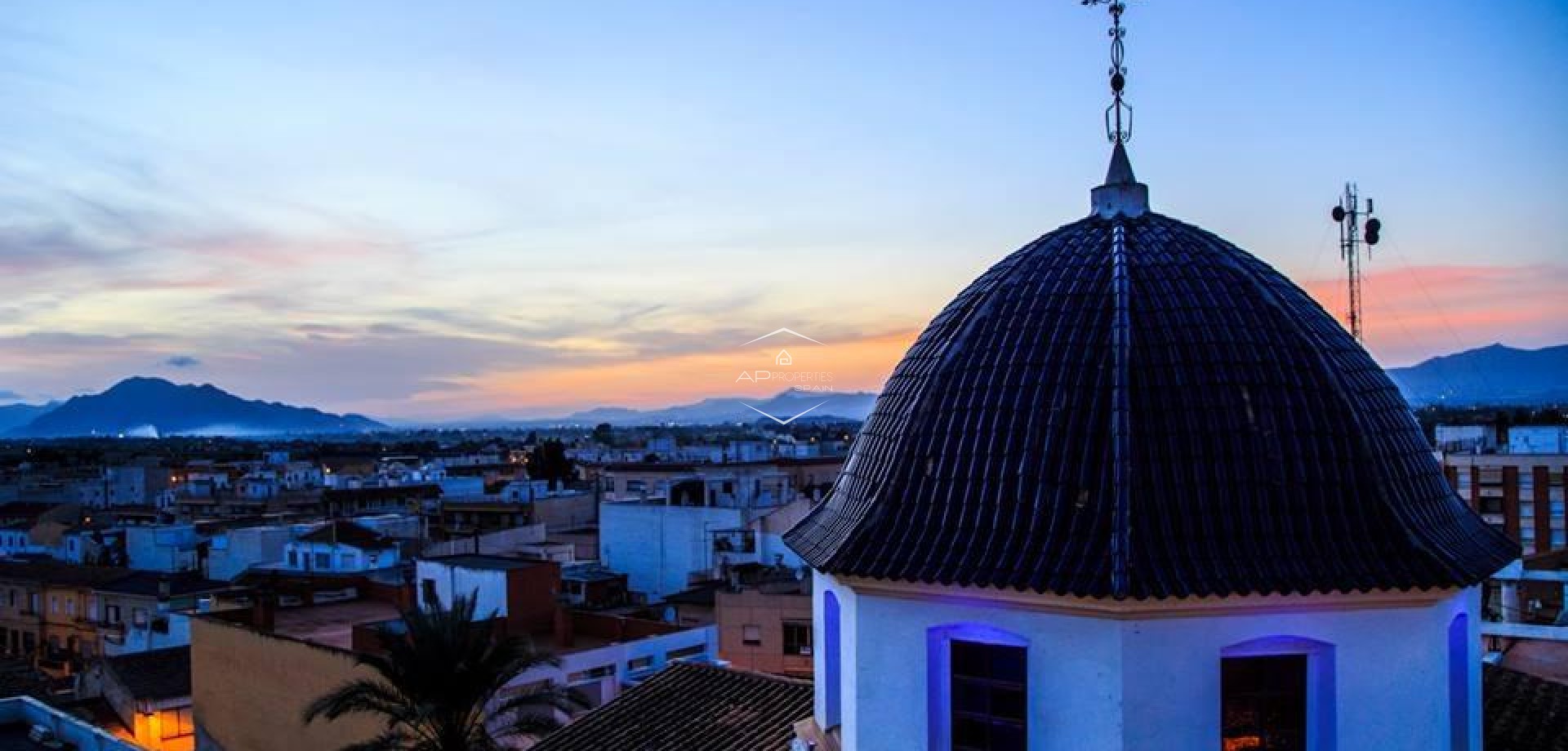 Nouvelle construction - Maison de ville -
Dolores - Sector 2