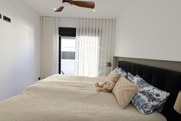 Revente - Bungalow -
Pilar de la Horadada - Costa Blanca Sur