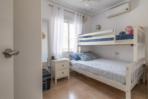 Herverkoop - Villa - Halfvrijstaand -
Ciudad Quesada - Costa Blanca South