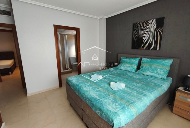 Herverkoop - Villa - Vrijstaand -
La Romana