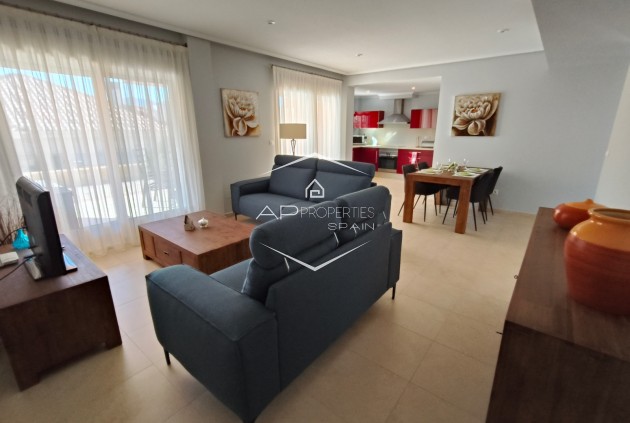 Herverkoop - Villa - Vrijstaand -
La Romana