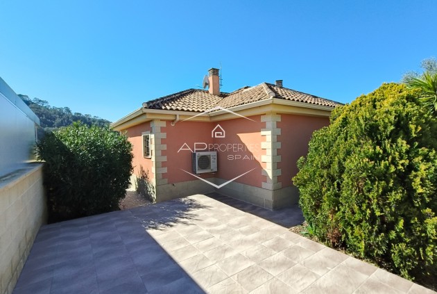 Herverkoop - Villa - Vrijstaand -
La Romana