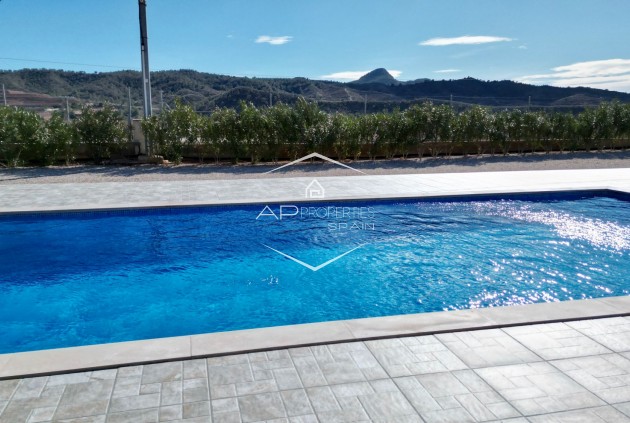 Odsprzedaż - Willa - Dom wolnostojący -
Macisvenda