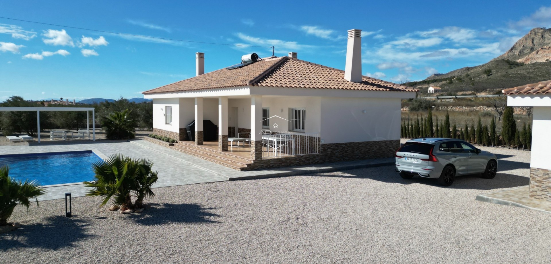 Odsprzedaż - Willa - Dom wolnostojący -
Macisvenda