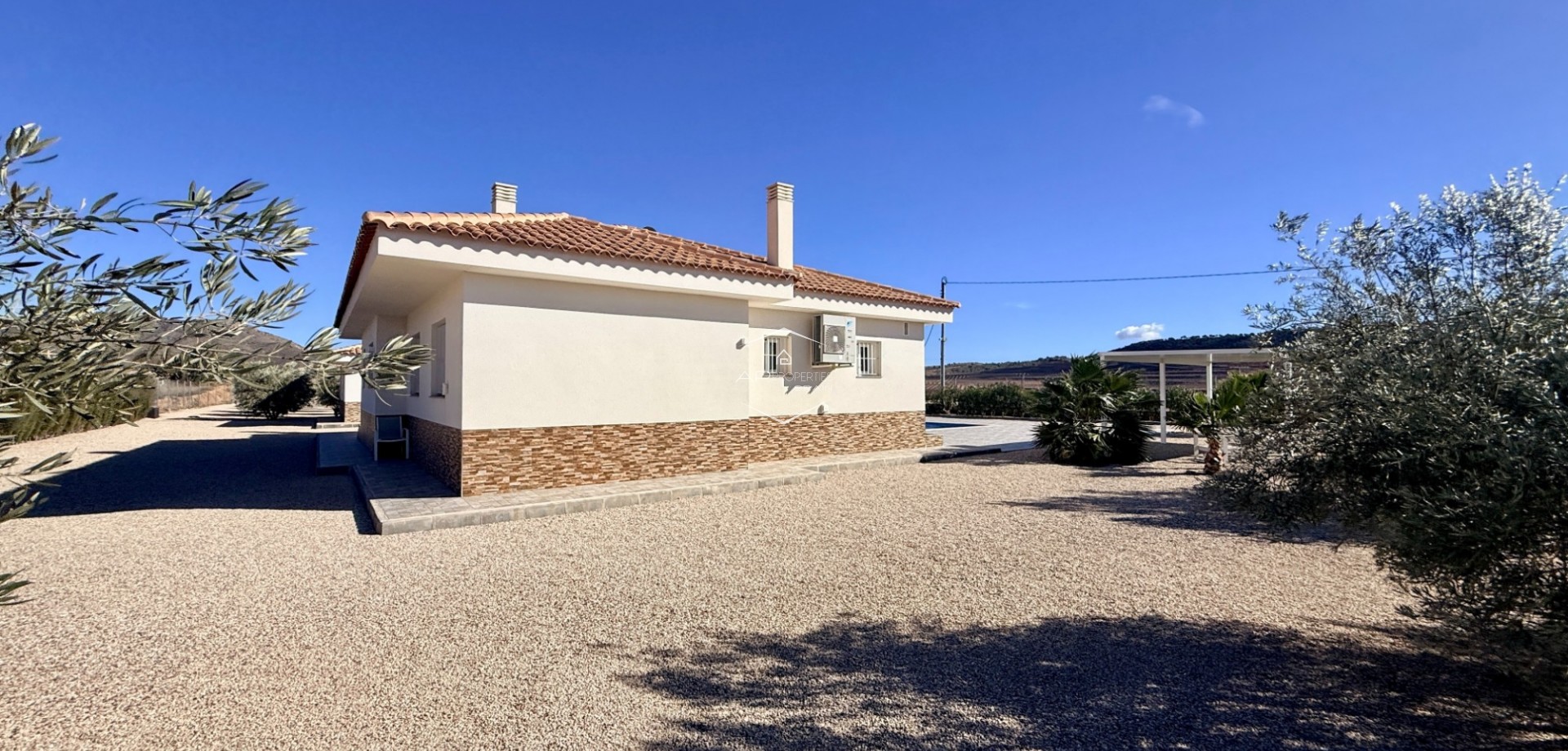 Odsprzedaż - Willa - Dom wolnostojący -
Macisvenda