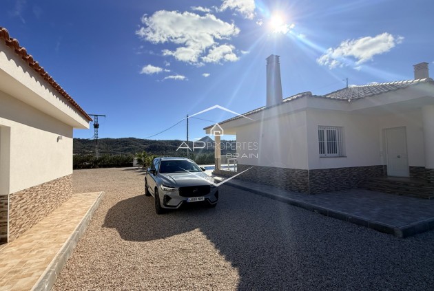 Odsprzedaż - Willa - Dom wolnostojący -
Macisvenda