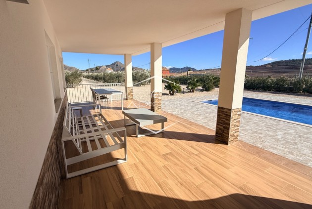 Odsprzedaż - Willa - Dom wolnostojący -
Macisvenda