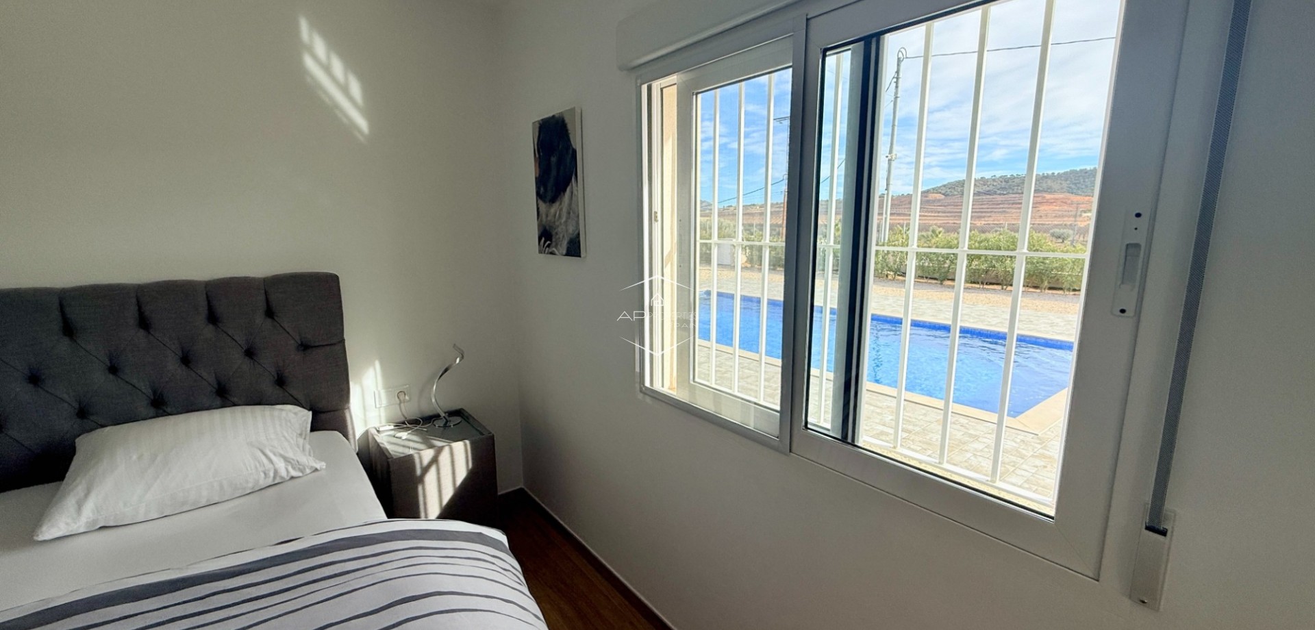 Odsprzedaż - Willa - Dom wolnostojący -
Macisvenda