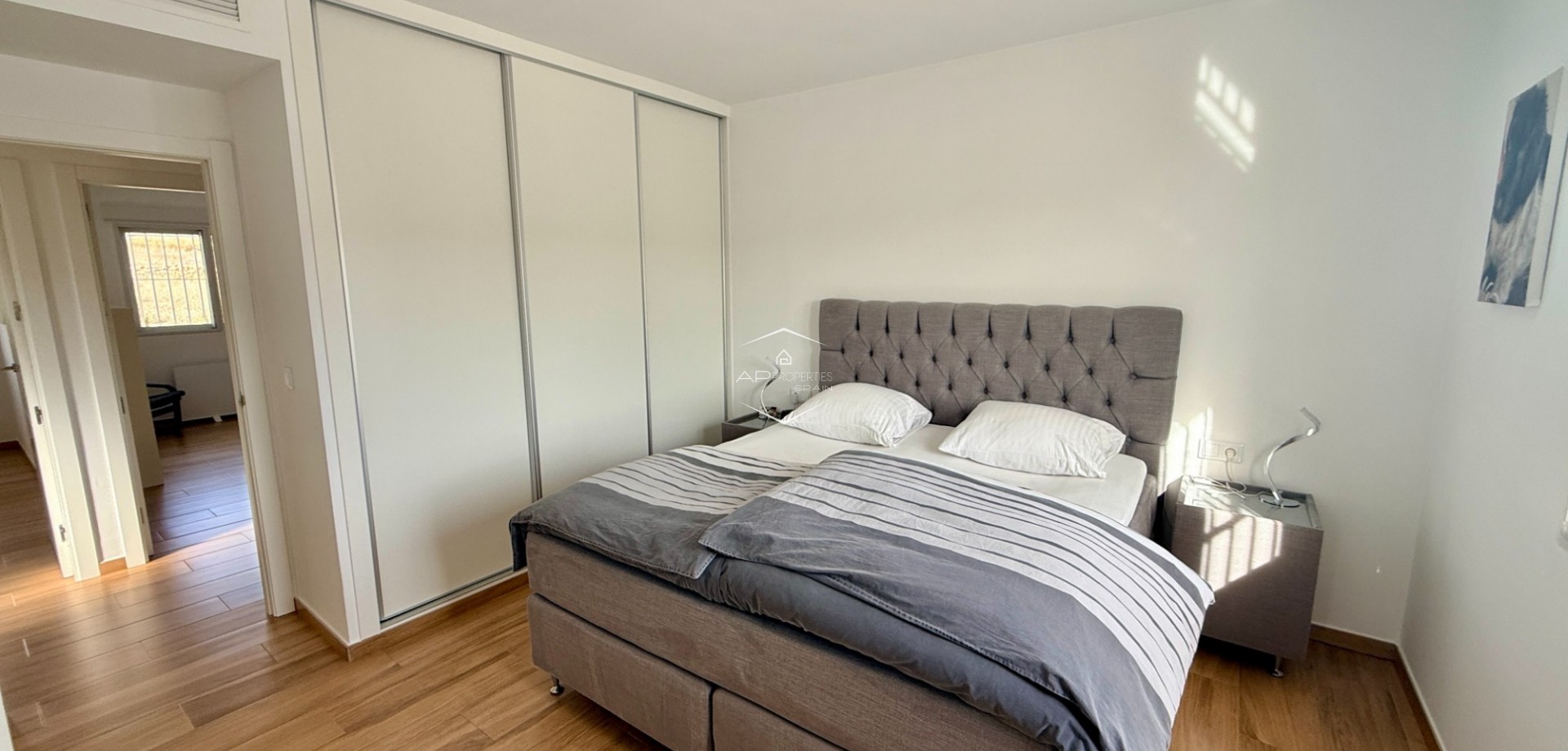 Odsprzedaż - Willa - Dom wolnostojący -
Macisvenda