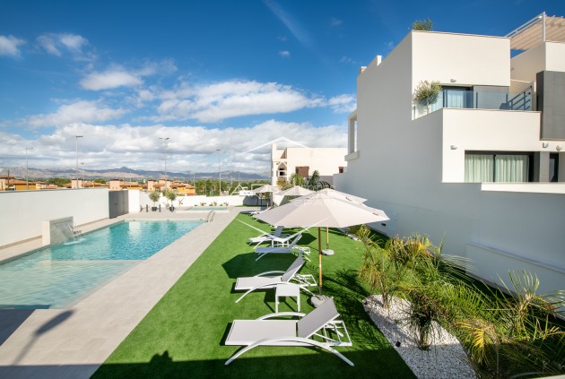 Nueva construcción  - Adosado -
Cox