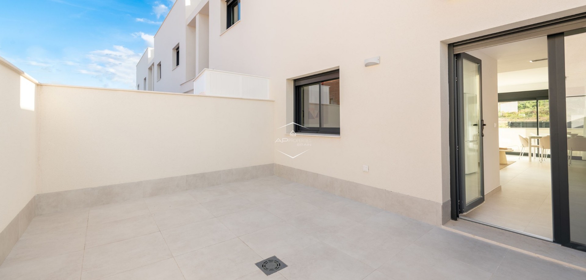 Nueva construcción  - Adosado -
Cox