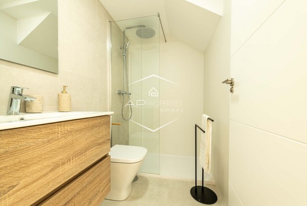 Nueva construcción  - Adosado -
Cox