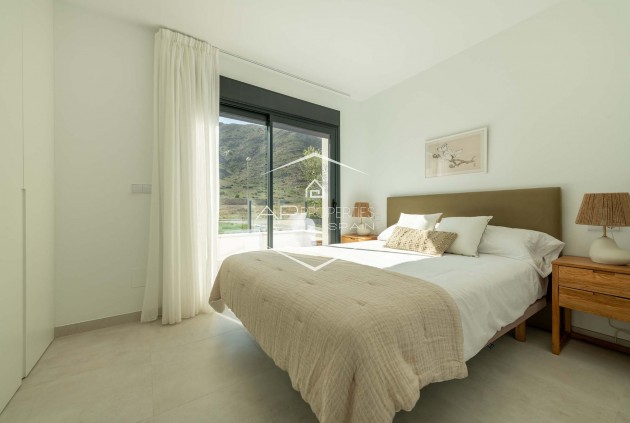 Nueva construcción  - Adosado -
Cox