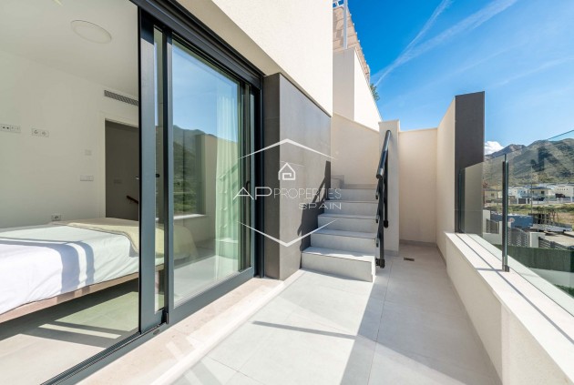 Nueva construcción  - Adosado -
Cox