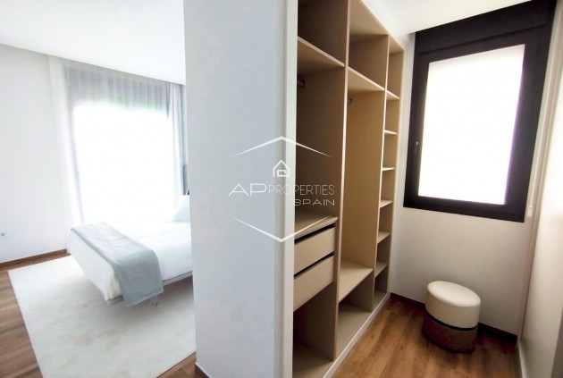 Nowy budynek - Willa - Dom wolnostojący -
Polop - PAU 1