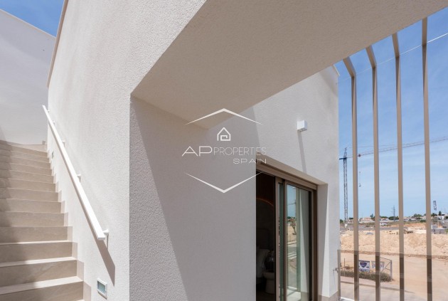 Nowy budynek - Quad House -
Los Alcázares - Serena Golf