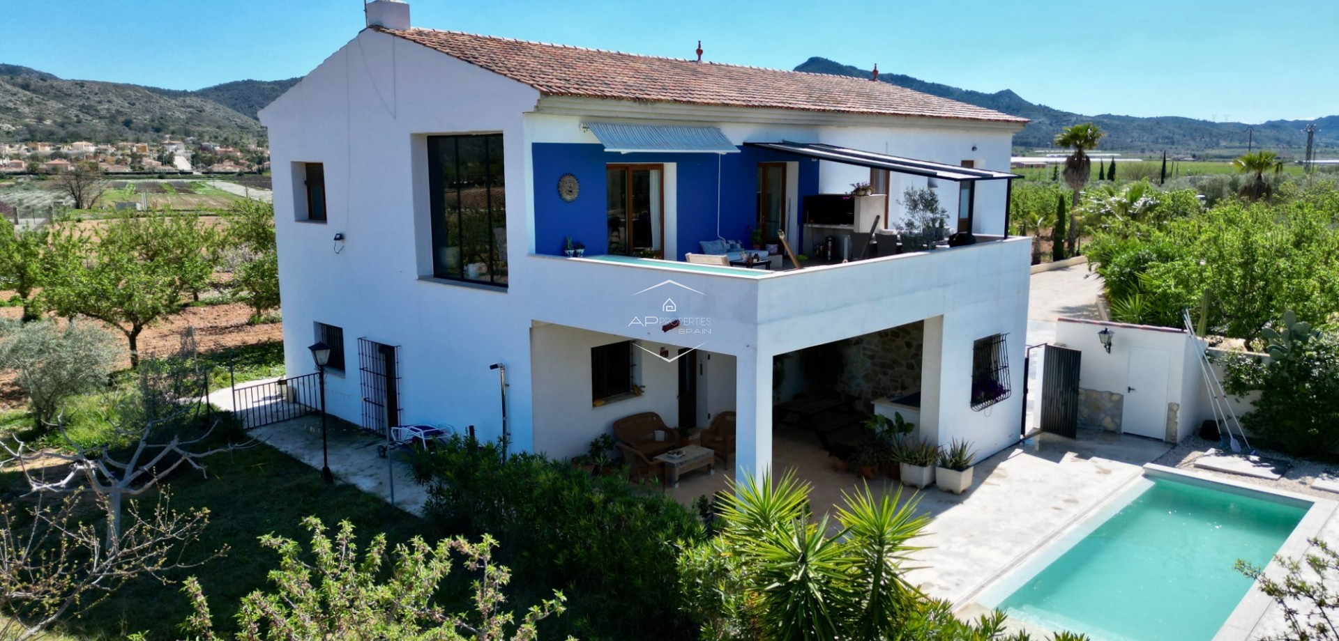 Revente - Villa - Indépendante -
Hondón de las Nieves