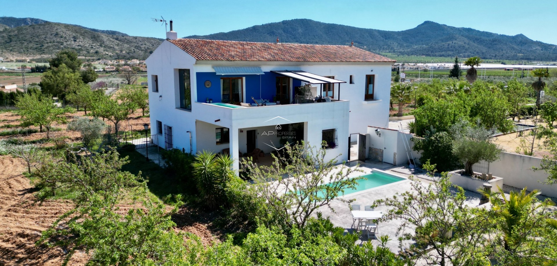 Revente - Villa - Indépendante -
Hondón de las Nieves