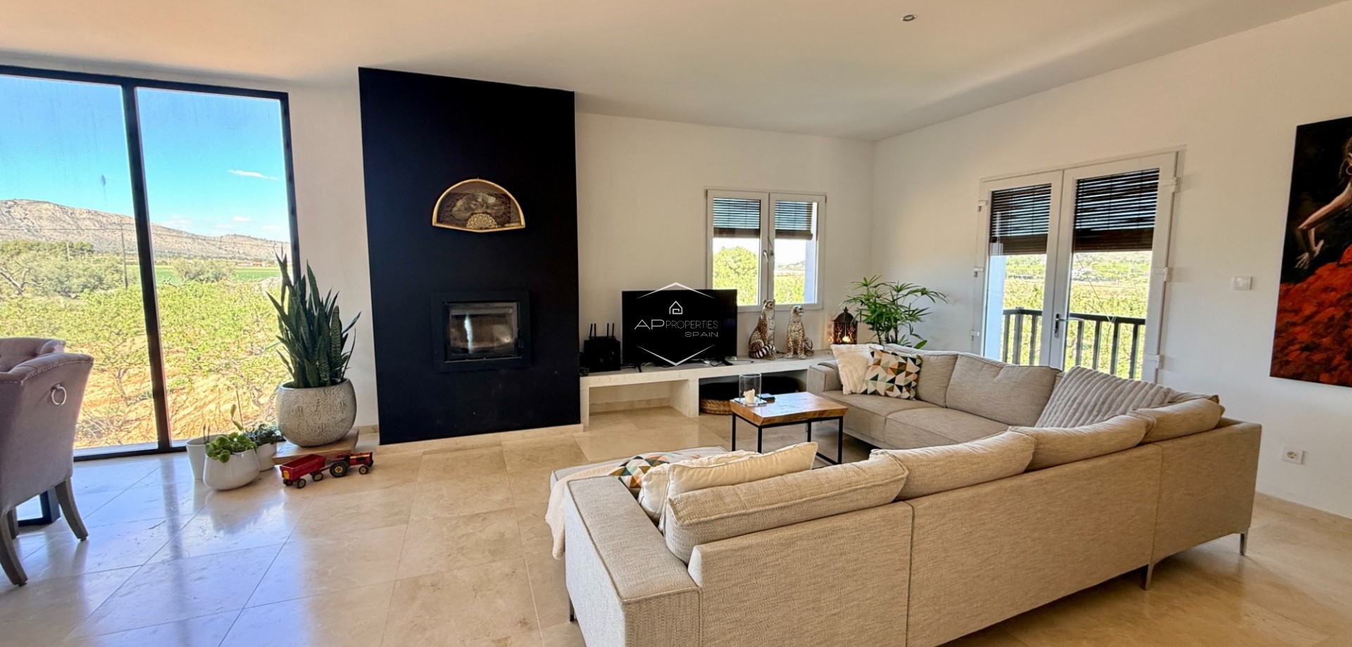 Revente - Villa - Indépendante -
Hondón de las Nieves