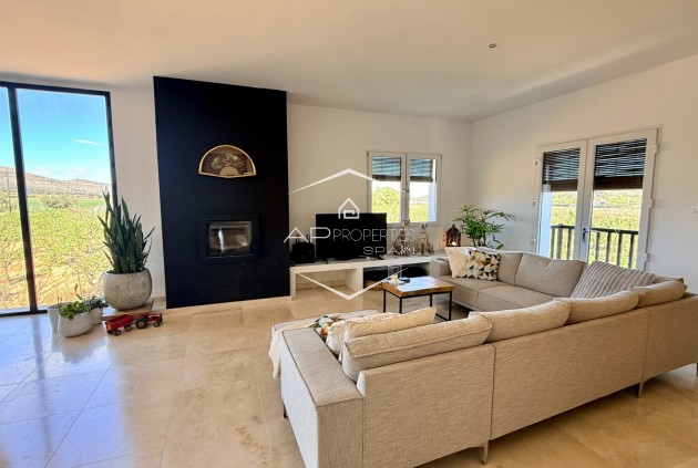 Revente - Villa - Indépendante -
Hondón de las Nieves