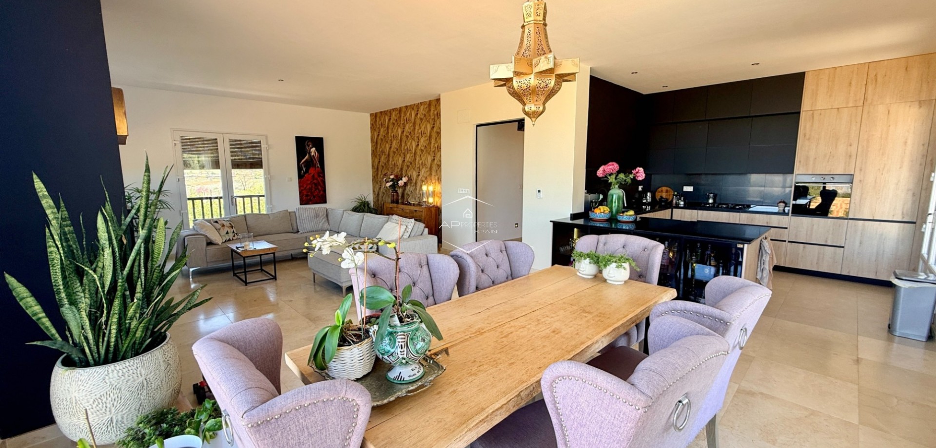 Revente - Villa - Indépendante -
Hondón de las Nieves