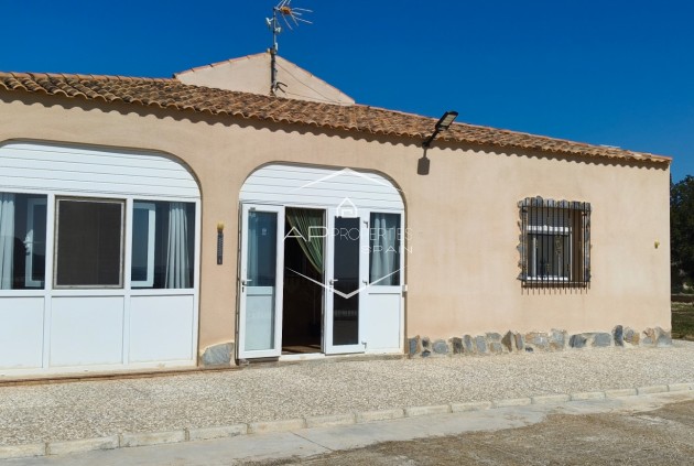 Odsprzedaż - Dom -
La Romana - Batistes