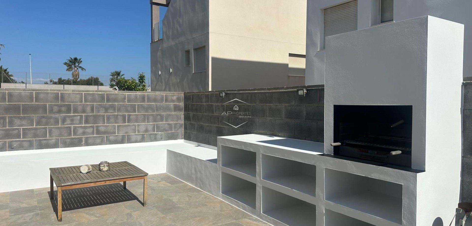 Resale - Villa - semi-detached -
Torrevieja