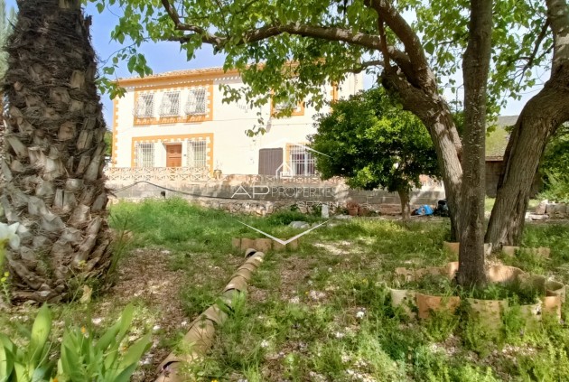 Resale - Villa - Detached -
La Romana