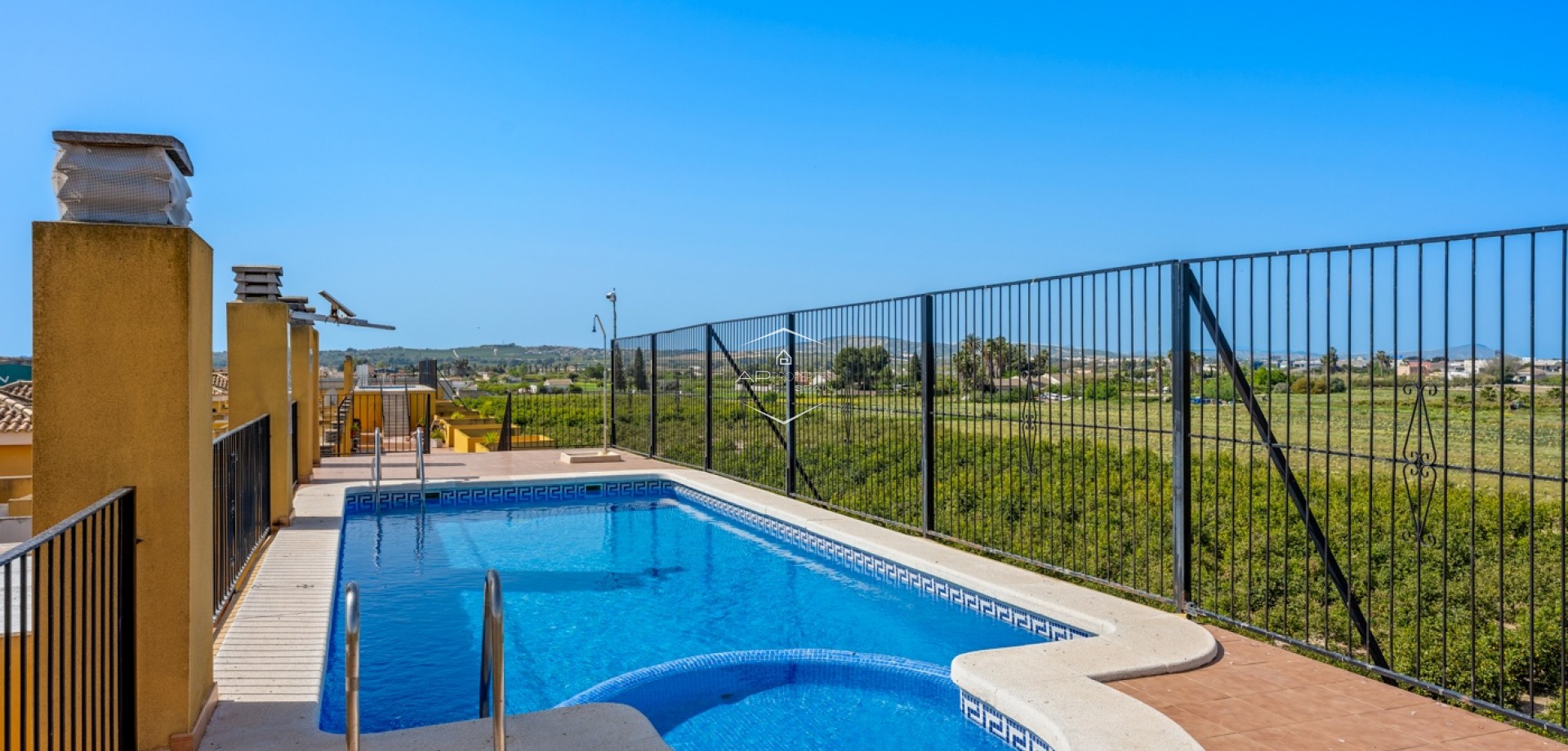 Herverkoop - Appartement- flat -
Daya Nueva - Costa Blanca South