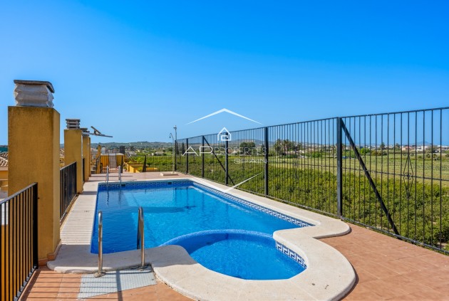 Herverkoop - Appartement- flat -
Daya Nueva - Costa Blanca South