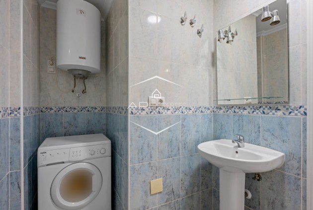 Herverkoop - Appartement- flat -
Daya Nueva - Costa Blanca South