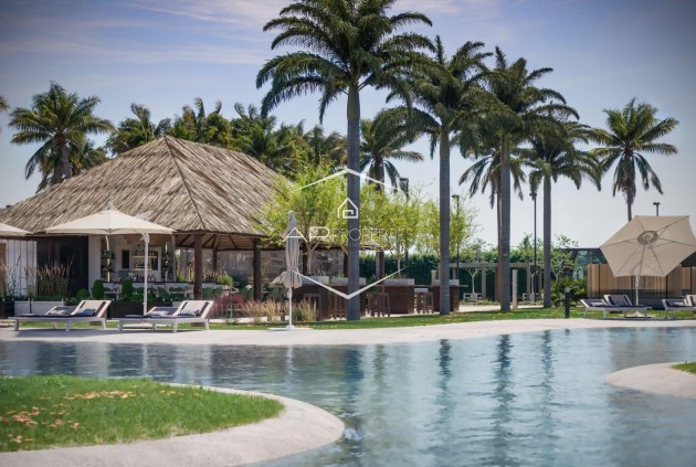 Nowy budynek - Szeregowiec -
Torre Pacheco - El Alba